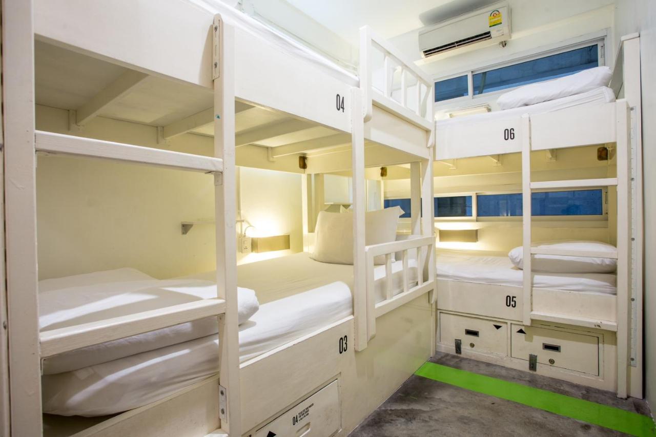 Qilombo Hostel Silom - Hq Μπανγκόκ Εξωτερικό φωτογραφία