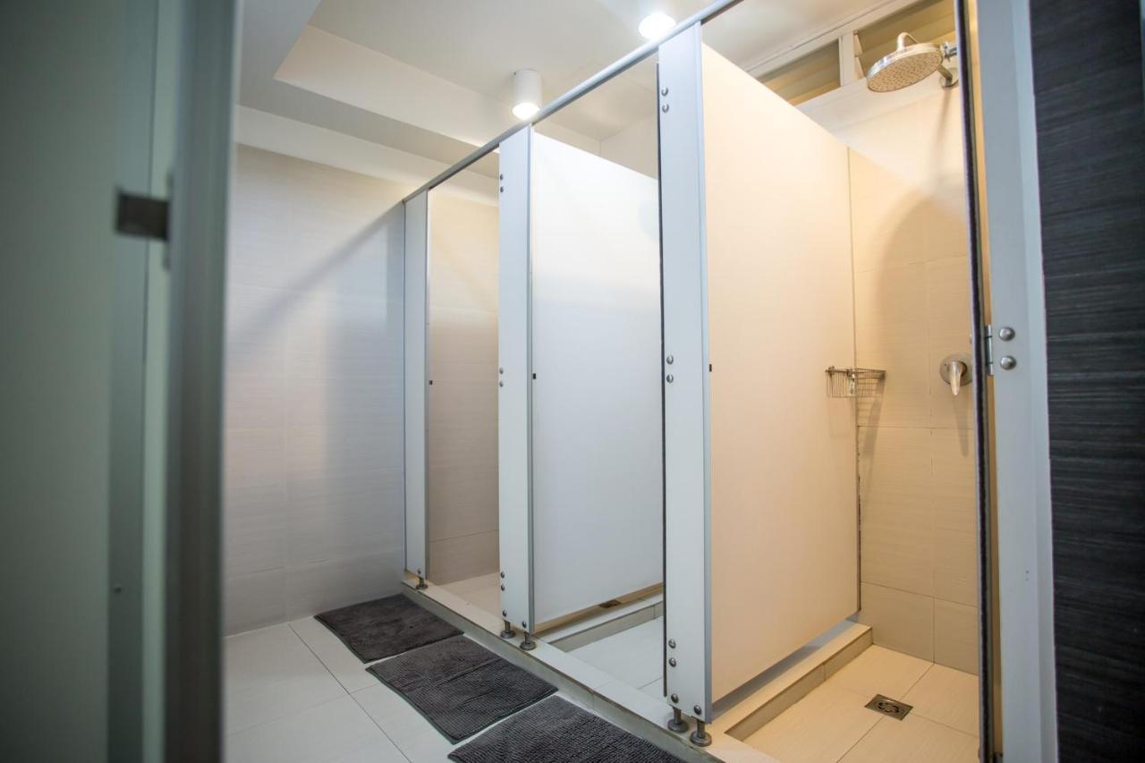 Qilombo Hostel Silom - Hq Μπανγκόκ Εξωτερικό φωτογραφία