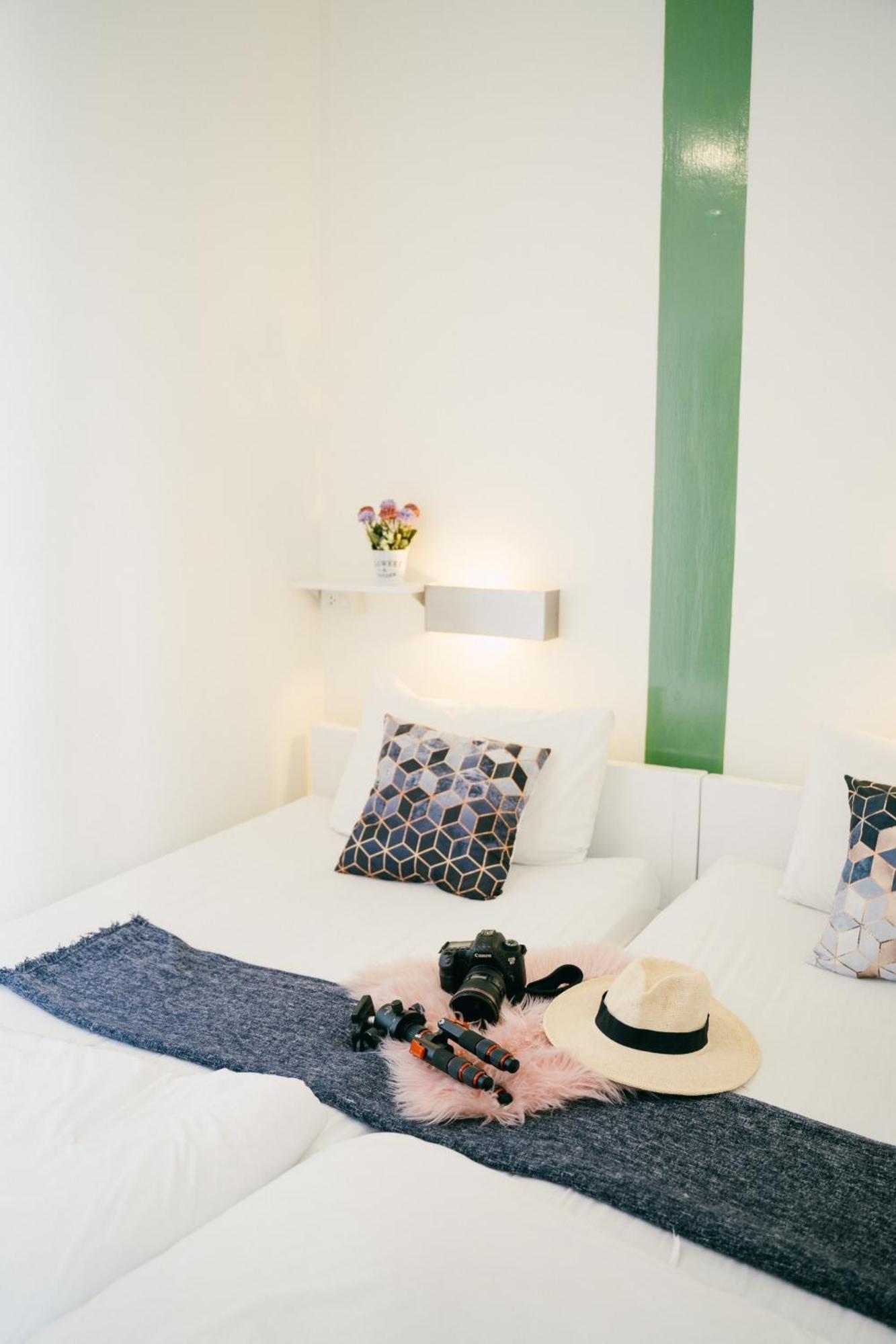 Qilombo Hostel Silom - Hq Μπανγκόκ Εξωτερικό φωτογραφία